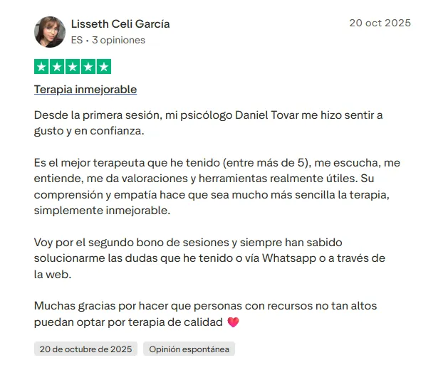 Reseña real de un paciente en la app de Mente Sana