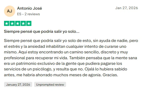Reseña real de un paciente en la app de Mente Sana